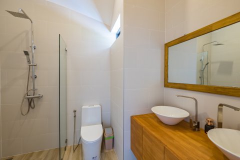 Casa de 2 dormitorios en Ko Samui, Tailandia № 65366 - foto 12