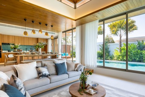 Chalet de 5 dormitorios en Bang Tao, Tailandia № 71775 - foto 4