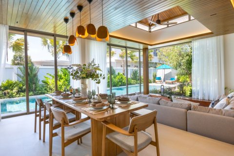 Chalet de 5 dormitorios en Bang Tao, Tailandia № 71775 - foto 11