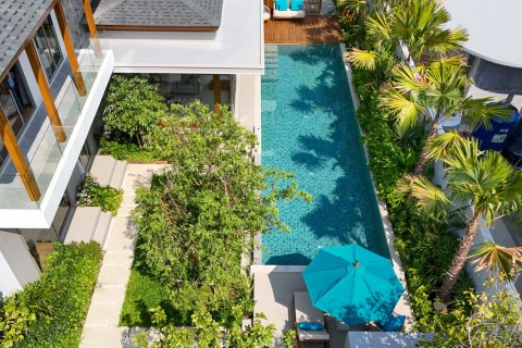 Chalet de 5 dormitorios en Bang Tao, Tailandia № 71775 - foto 24