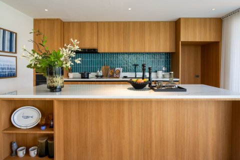 Chalet de 5 dormitorios en Bang Tao, Tailandia № 71775 - foto 8