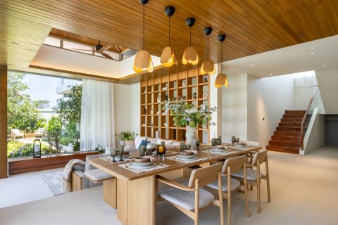 Chalet de 5 dormitorios en Bang Tao, Tailandia № 71775 - foto 7