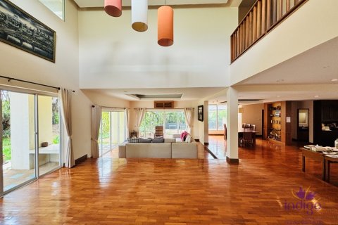House in San Sai, Thailand 3 bedrooms № 200284 - photo 5