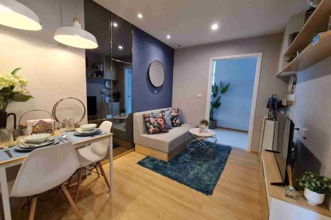 Condominio de 1 dormitorio en Bangkok, Tailandia № 208819 - foto 3
