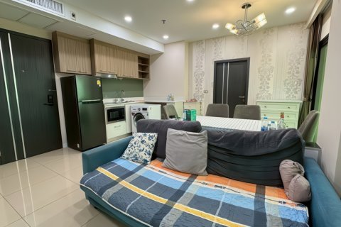Apartamento de 2 dormitorios en Pattaya, Tailandia № 155593 - foto 4