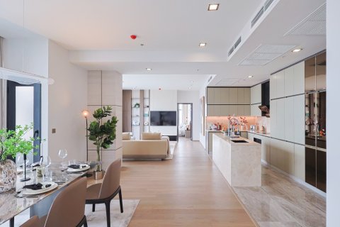 Condominio de 3 dormitorios en Phaya Thai, Bangkok, Tailandia № 222390