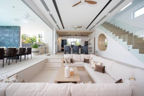 Chalet de 5 dormitorios en Phuket, Tailandia № 119014 - foto 6