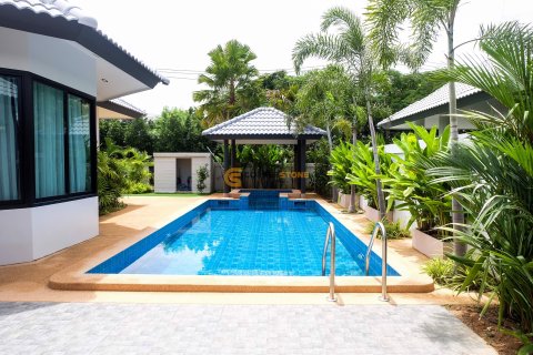 Estudio en Pattaya, Tailandia № 113402 - foto 30