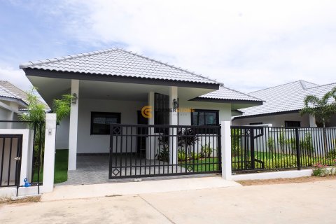 Studio in Pattaya, Thailand № 113400