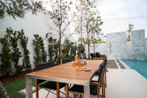 Villa in Phuket, Thailand 3 bedrooms № 54482 - photo 6