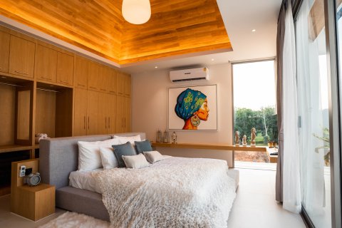 Villa in Phuket, Thailand 3 bedrooms № 54482 - photo 15