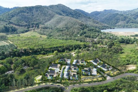 Chalet de 4 dormitorios en Ko Kaeo, Tailandia № 222452 - foto 16