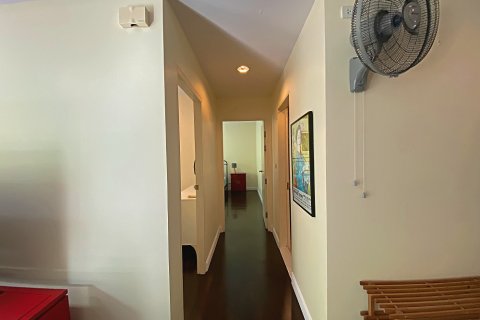 Condominio de 2 dormitorios en Hua Hin, Tailandia № 168631 - foto 16