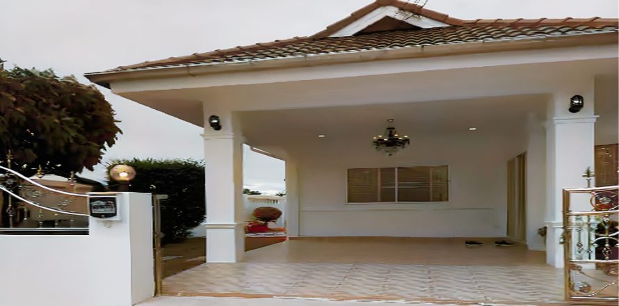 Casa de 3 dormitorios en Pattaya, Tailandia № 157764