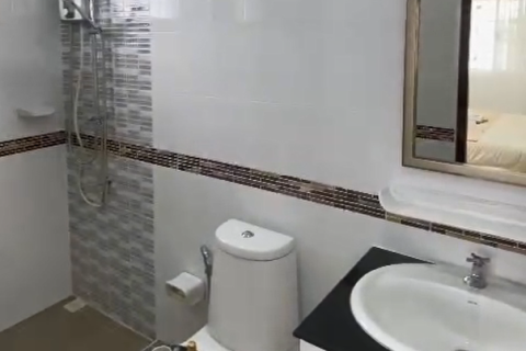 Casa de 3 dormitorios en Pattaya, Tailandia № 157764 - foto 12