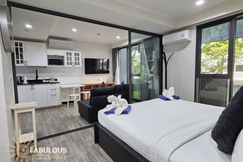 Condominio de 1 dormitorio en Patong, Tailandia № 179278 - foto 7