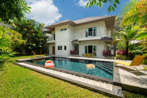 Villa in Kamala, Thailand 3 Schlafzimmer № 179276