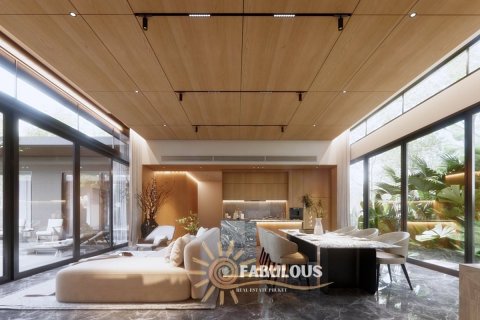 Chalet de 4 dormitorios en Chalong, Tailandia № 179273 - foto 3