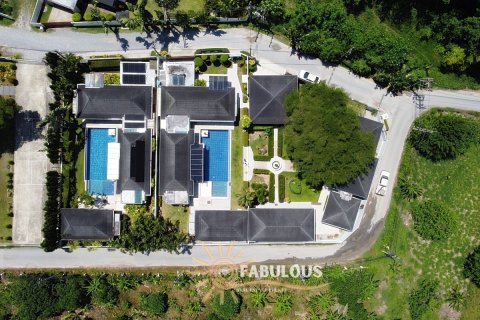 Chalet de 4 dormitorios en Pa Klok, Tailandia № 179274 - foto 9