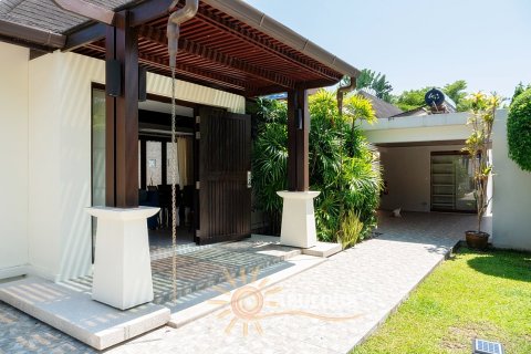 Chalet de 4 dormitorios en Pa Klok, Tailandia № 179274 - foto 19