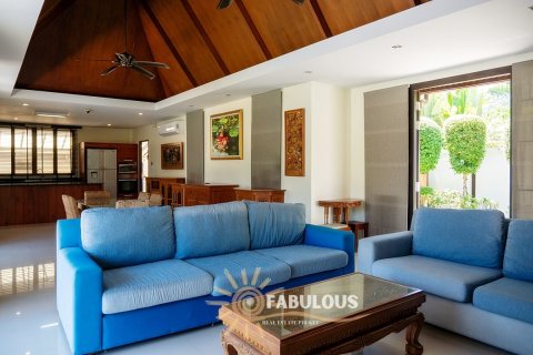 Chalet de 4 dormitorios en Pa Klok, Tailandia № 179274 - foto 11