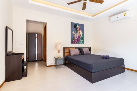 Villa in Pattaya, Thailand 4 bedrooms № 162706 - photo 18