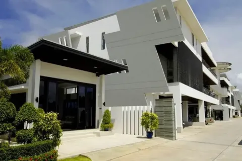 Chalet de 3 dormitorios en Phuket, Tailandia № 162902 - foto 5