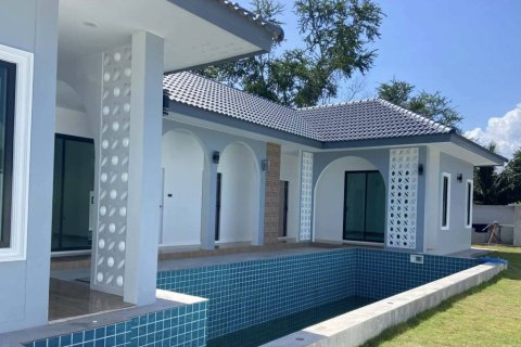Villa in Pran Buri, Thailand 3 Schlafzimmer № 162899