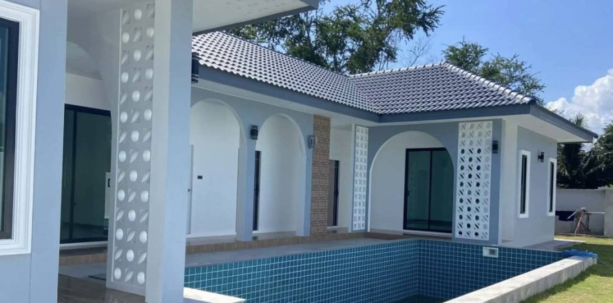 Chalet de 3 dormitorios en Pran Buri, Tailandia № 162899