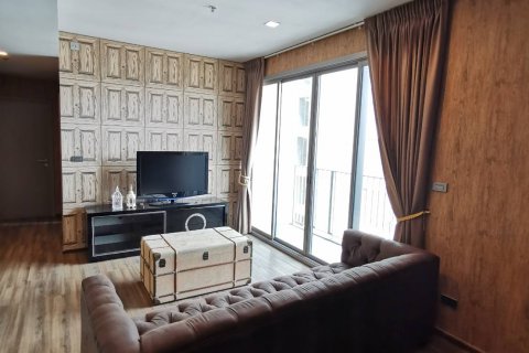 Condo in Bangkok, Thailand, 2 bedrooms № 143745 - photo 2
