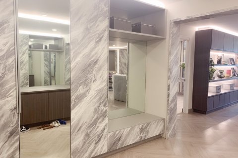 Condominio de 3 dormitorios en Bangkok, Tailandia № 143741 - foto 5