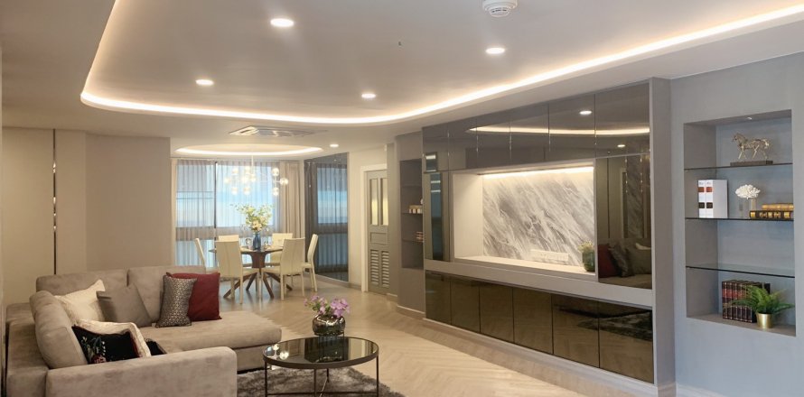 Condominio de 3 dormitorios en Bangkok, Tailandia № 143741