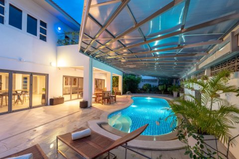 Villa in Ko Samui, Thailand 4 Schlafzimmer № 154218