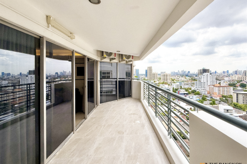 Eigentumswohnung in Bangkok, Thailand, 4 Schlafzimmer № 190007 - Foto 8