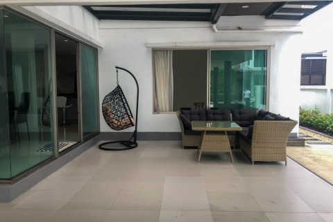 Casa de 3 dormitorios en Bangkok, Tailandia № 65528 - foto 3