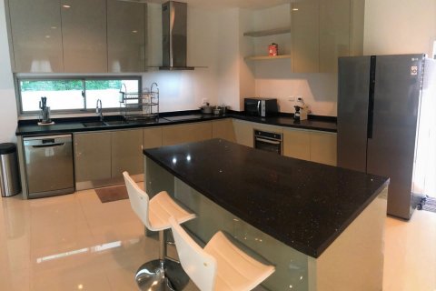 Casa de 3 dormitorios en Bangkok, Tailandia № 65528 - foto 7