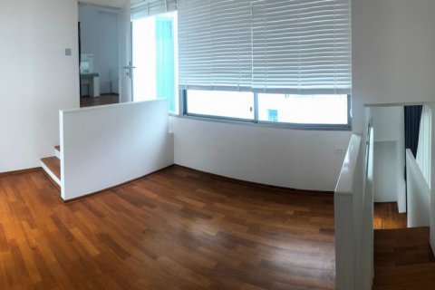 Casa de 3 dormitorios en Bangkok, Tailandia № 65528 - foto 10
