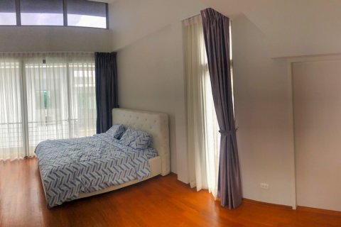 Casa de 3 dormitorios en Bangkok, Tailandia № 65528 - foto 14