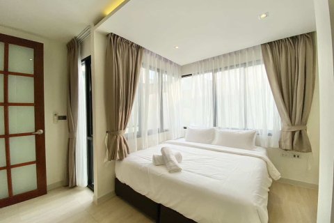 Chalet de 3 dormitorios en Phuket, Tailandia № 165896 - foto 3