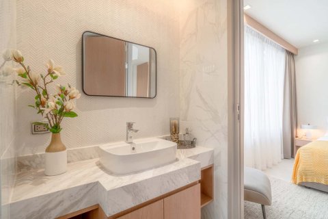 Chalet de 3 dormitorios en Phuket, Tailandia № 165896 - foto 24