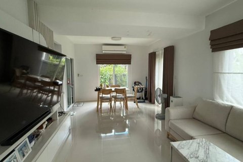 Casa de 3 dormitorios en Chiang Rai, Tailandia № 146952 - foto 2