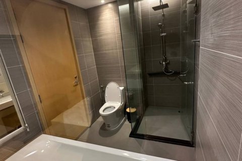 Condominio de 2 dormitorios en Khlong Toei, Bangkok, Tailandia № 172797 - foto 9
