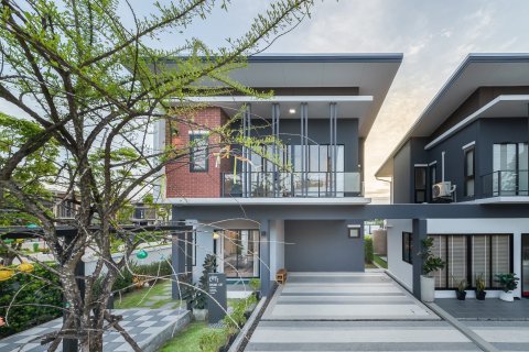 Casa de 4 dormitorios en Bang Lamung, Tailandia № 157603 - foto 7