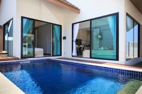 Casa de 2 dormitorios en Pattaya, Tailandia № 157607 - foto 14
