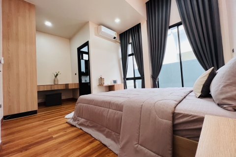Casa de 2 dormitorios en Bang Lamung, Tailandia № 157604 - foto 4