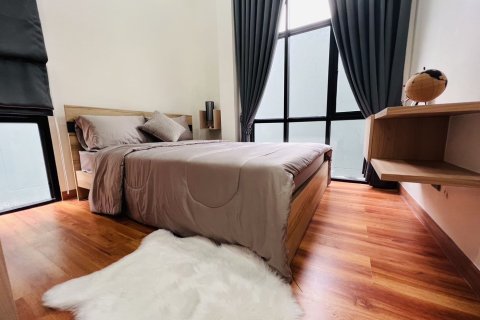 Casa de 2 dormitorios en Bang Lamung, Tailandia № 157604 - foto 14