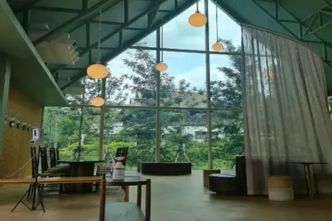 Gewerbeimmobilie in Chiang Mai, Thailand 415 m2 № 162836 - Foto 2