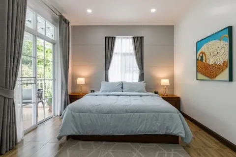 Casa de 6 dormitorios en Chiang Mai, Tailandia № 162838 - foto 14