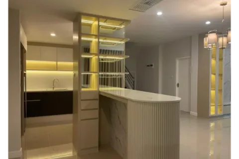 Casa de 3 dormitorios en Chiang Mai, Tailandia № 162833 - foto 7