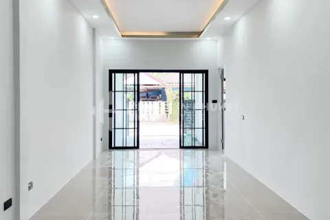 Haus in Chalong, Thailand 3 Schlafzimmer № 160137 - Foto 5